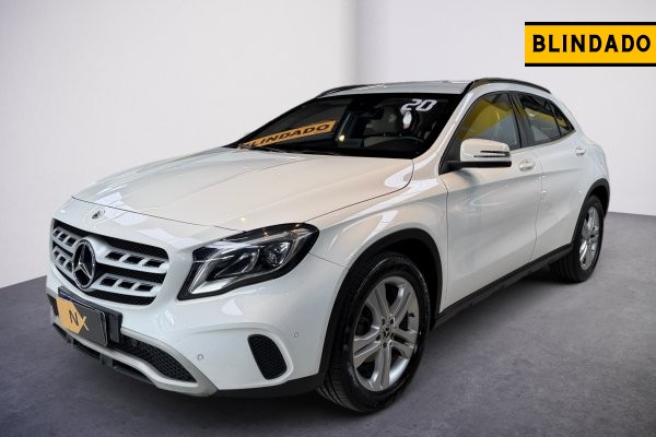 MERCEDES-BENZ GLA 200 1.6 CGI FLEX STYLE 7G-DCT 2019/2020 MERCEDES-BENZ GLA 200 1.6 CGI FLEX STYLE 7G-DCT 2019/2020